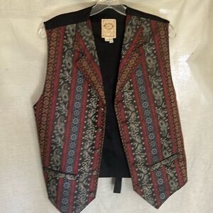 Selling Beautiful WAH Makers multi color embroiderd made in USA